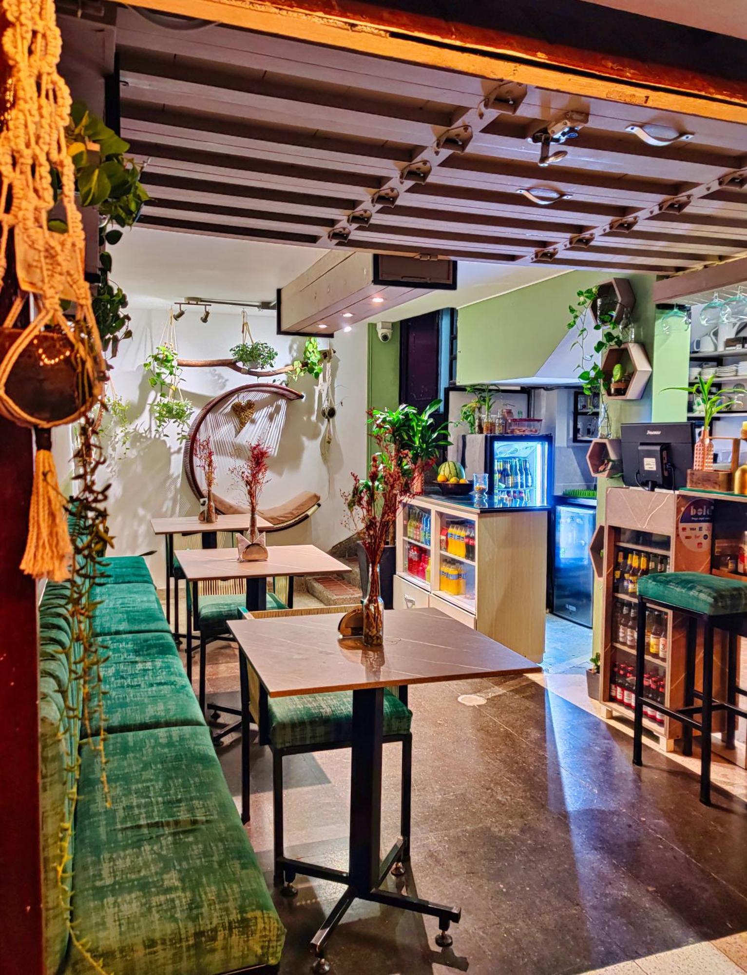 Lady Mom Hostal Medellín Kültér fotó